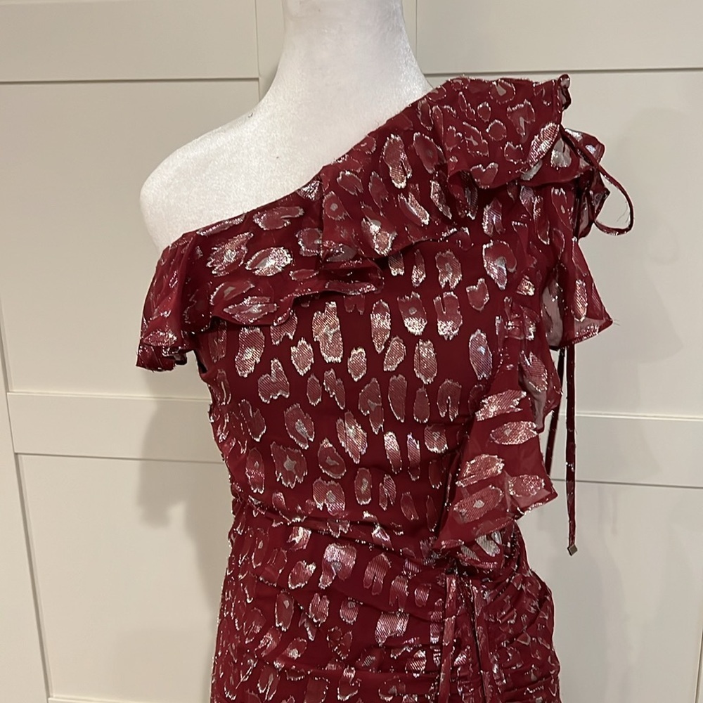 Veronica Beard "Leighton" dress in metallic pattern. - Picture 3 of 7